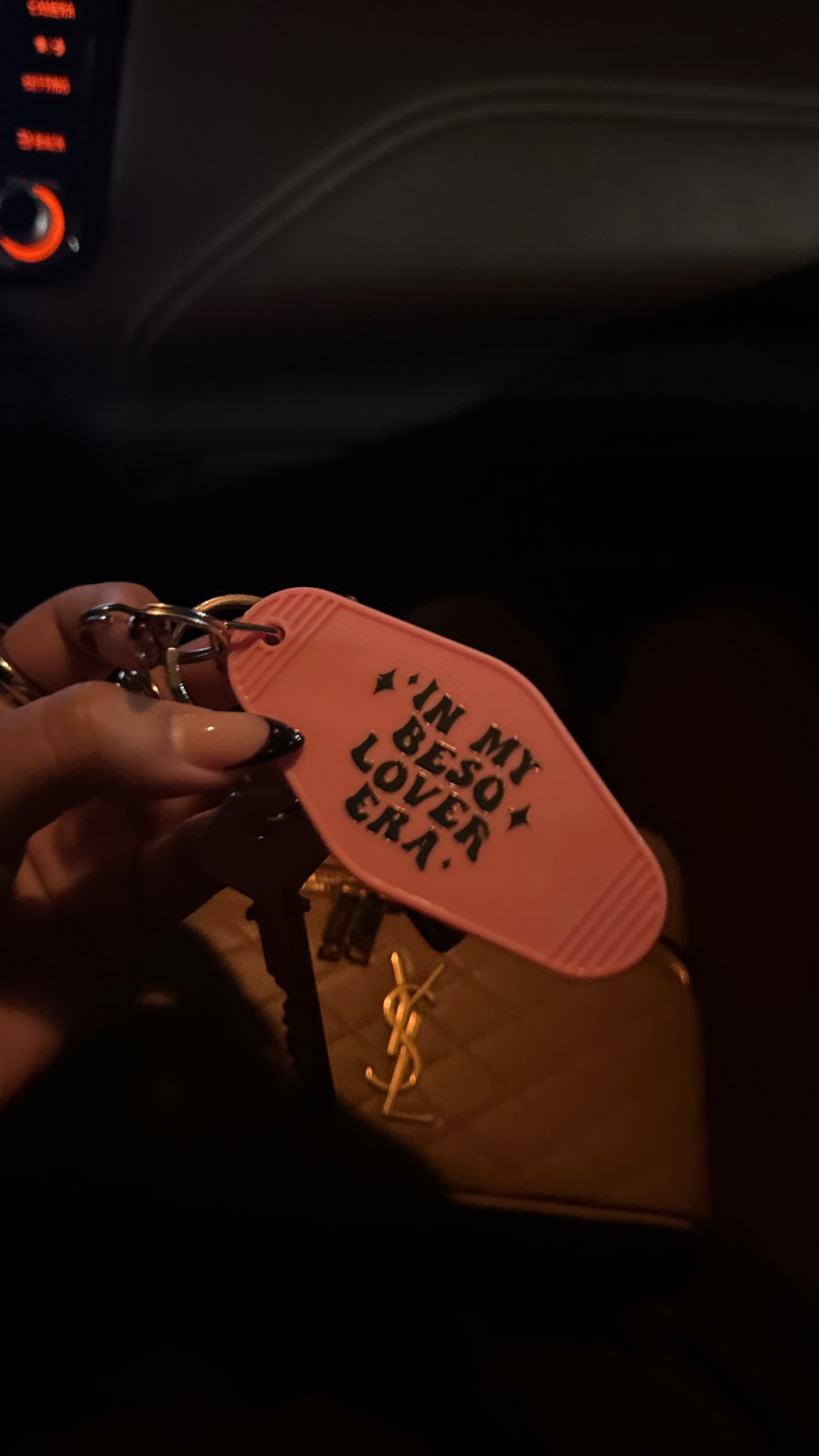 Llavero “In my beso lover era”