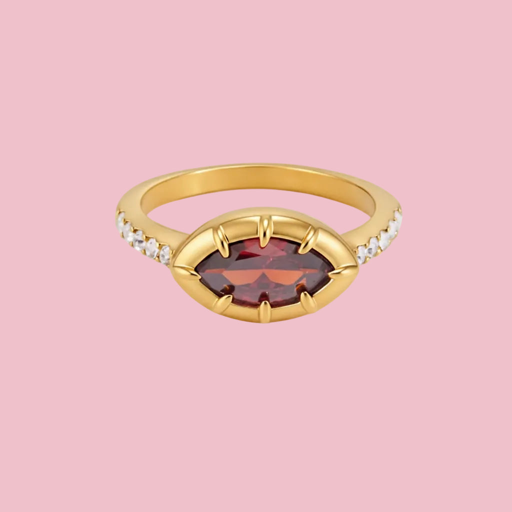 Anillo “Red Gem”