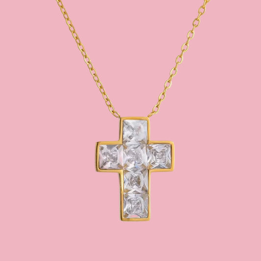 Collar Cruz
